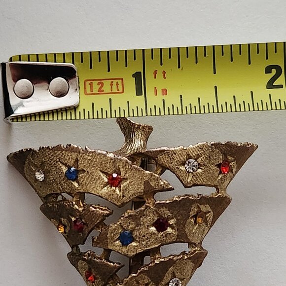 Vintage Christmas Tree Brooch Gold-Tone Metal Colored Rhinestones - Picture 5 of 6